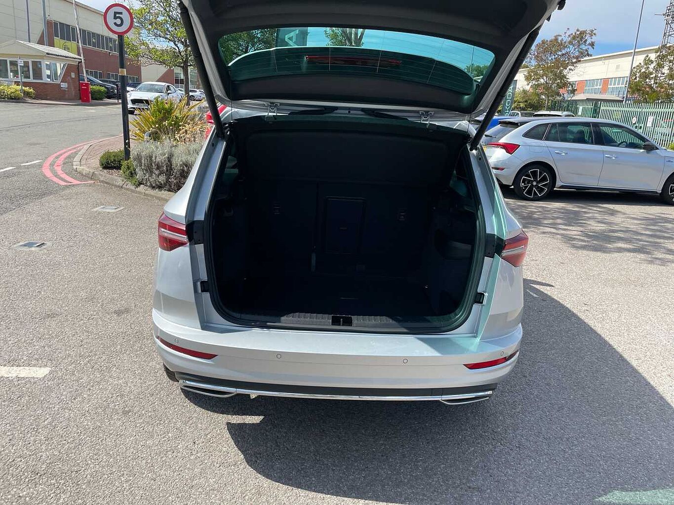 Used Skoda Karoq 2024 for sale - 77176863: Photo 12