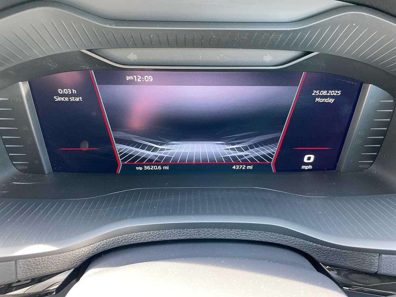 Used Skoda Karoq 2024 for sale - 77176863: Photo 16