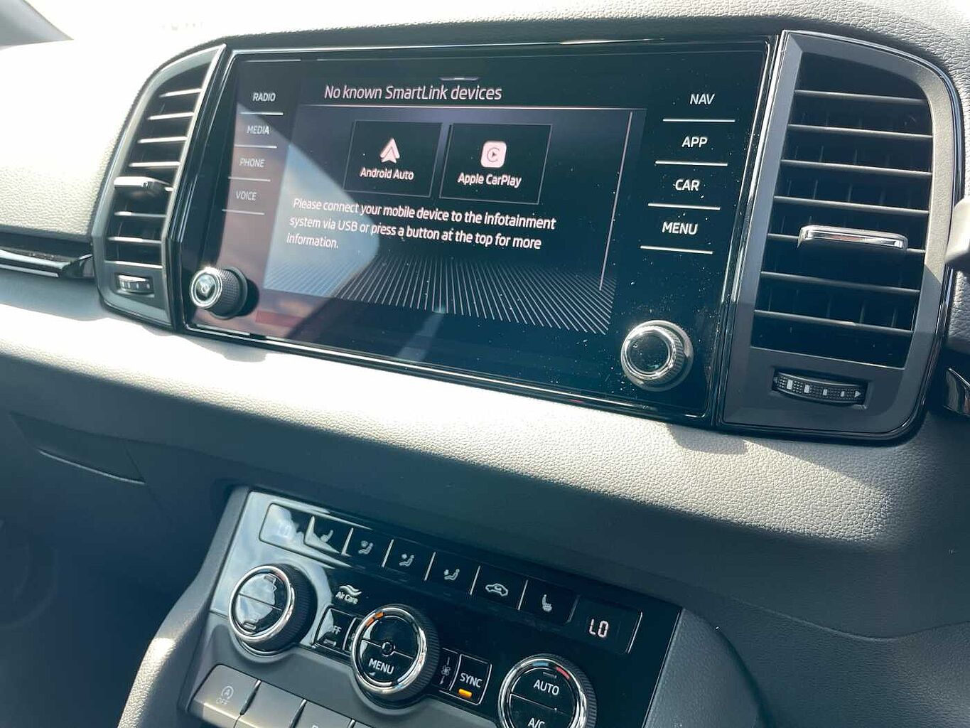 Used Skoda Karoq 2024 for sale - 77176863: Photo 18