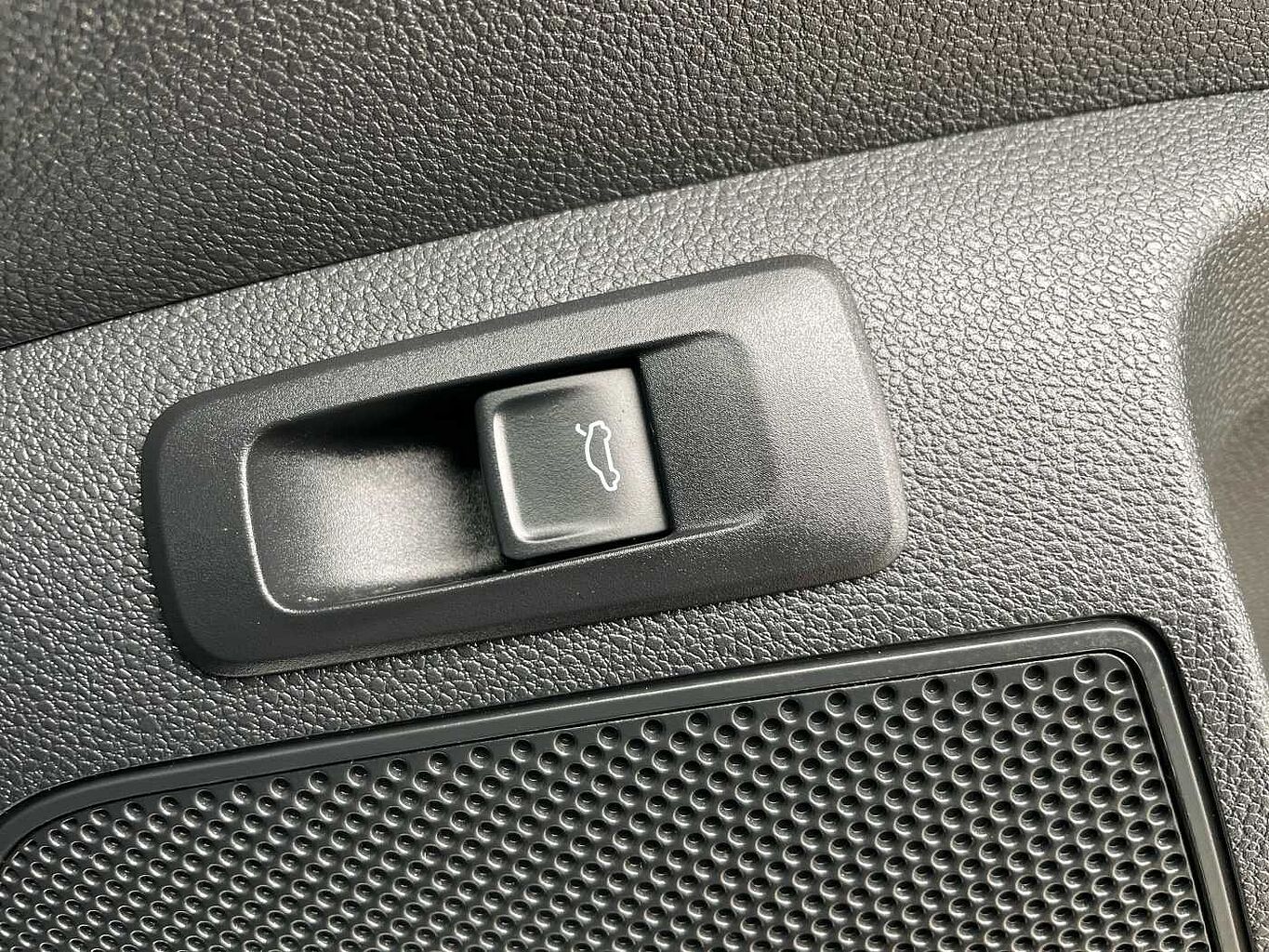 Used Skoda Karoq 2023 for sale - 76315684: Photo 18