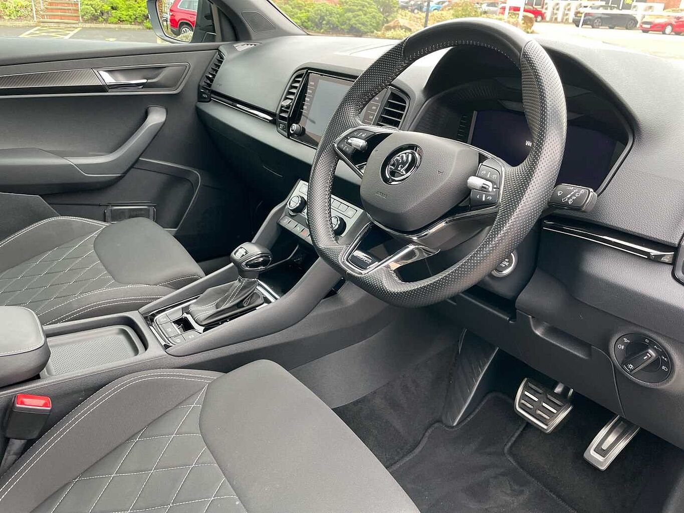 Used Skoda Karoq 2023 for sale - 76315684: Photo 6