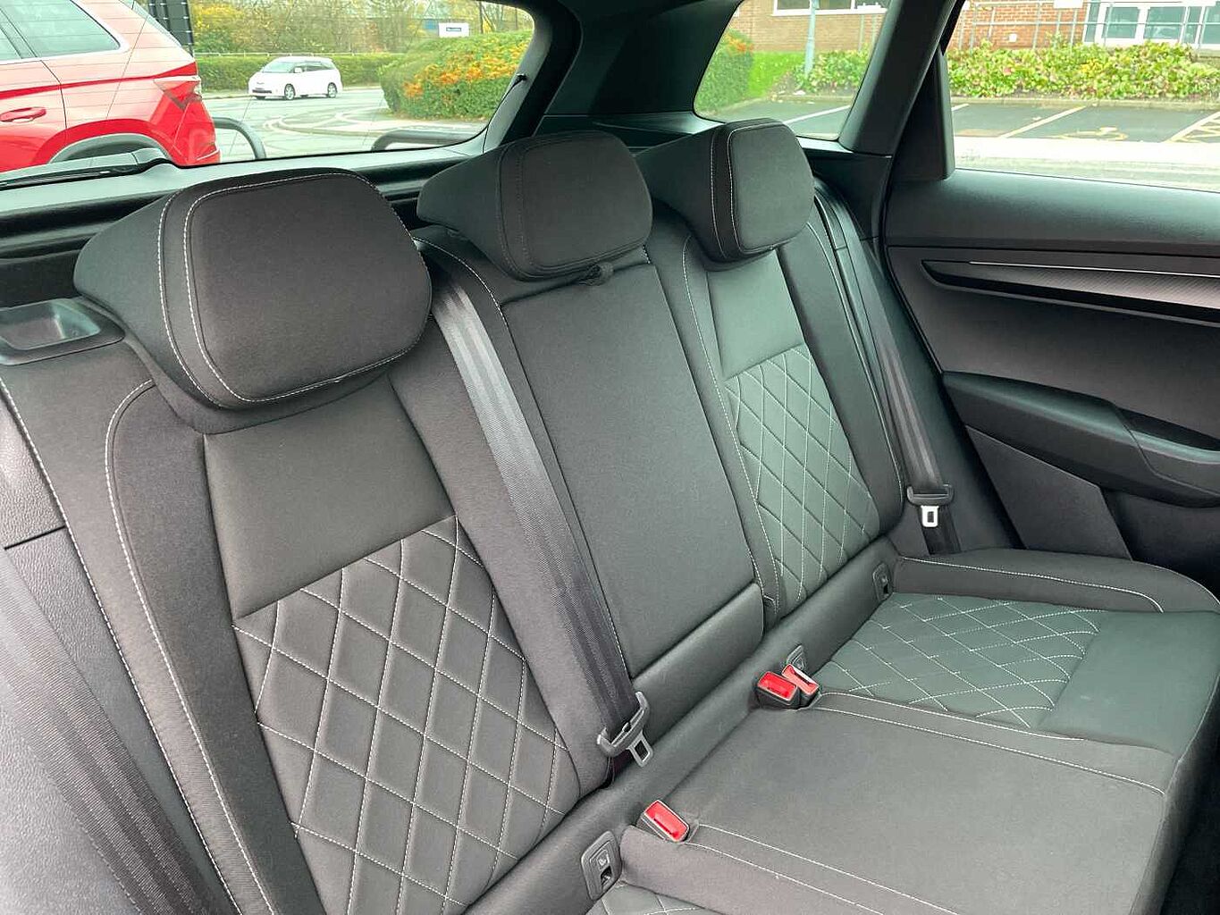 Used Skoda Karoq 2023 for sale - 76315684: Photo 8