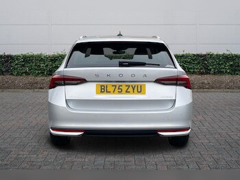 Used Skoda Octavia 2025 for sale - 77307084: Photo