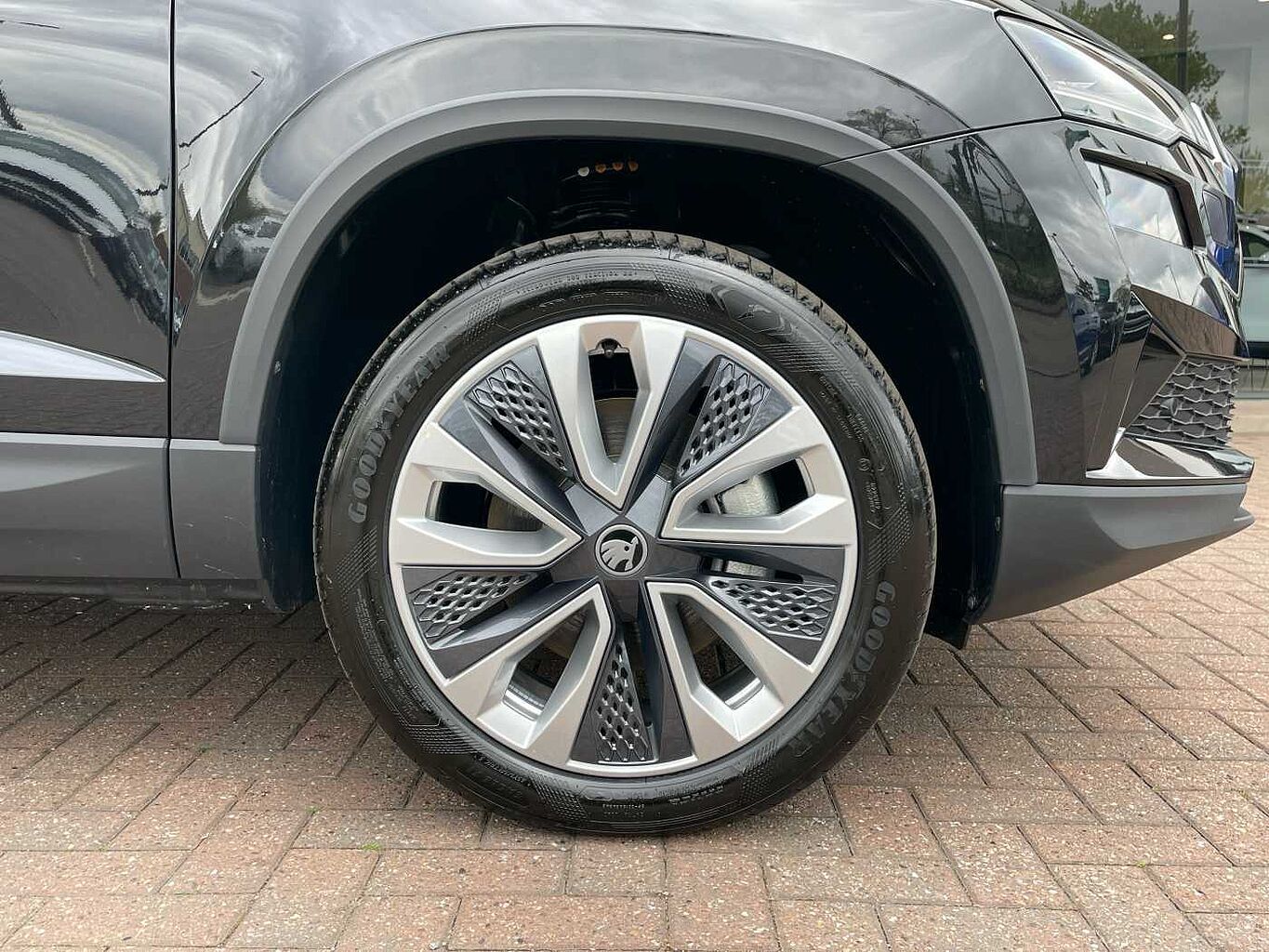 Used Skoda Karoq 2025 for sale - 76110511: Photo 5