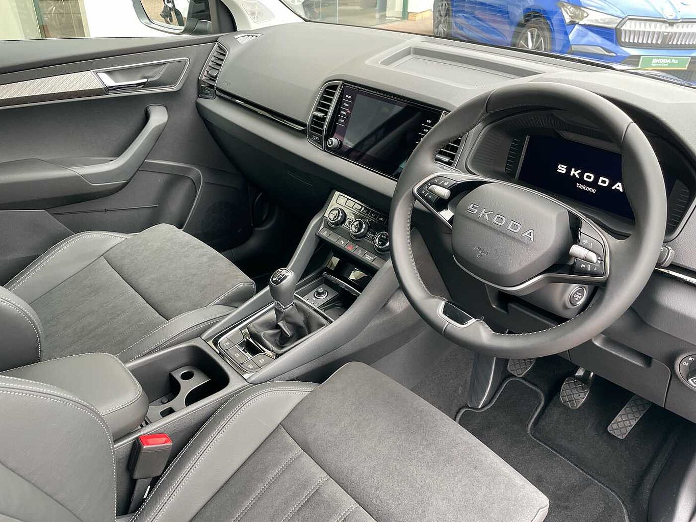 Used Skoda Karoq 2025 for sale - 76110511: Photo 6