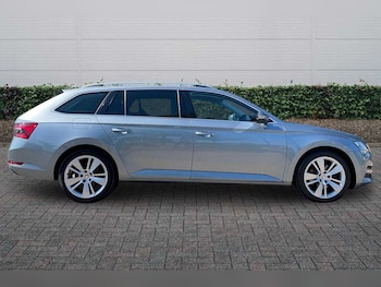 Used Skoda Superb 2021 for sale - 79094553: Photo