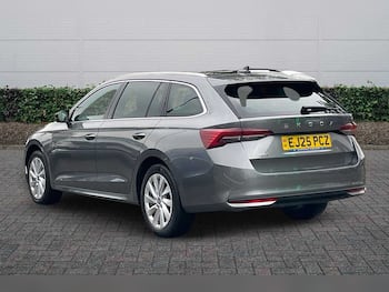 Used Skoda Octavia 2025 for sale - 79566735: Photo