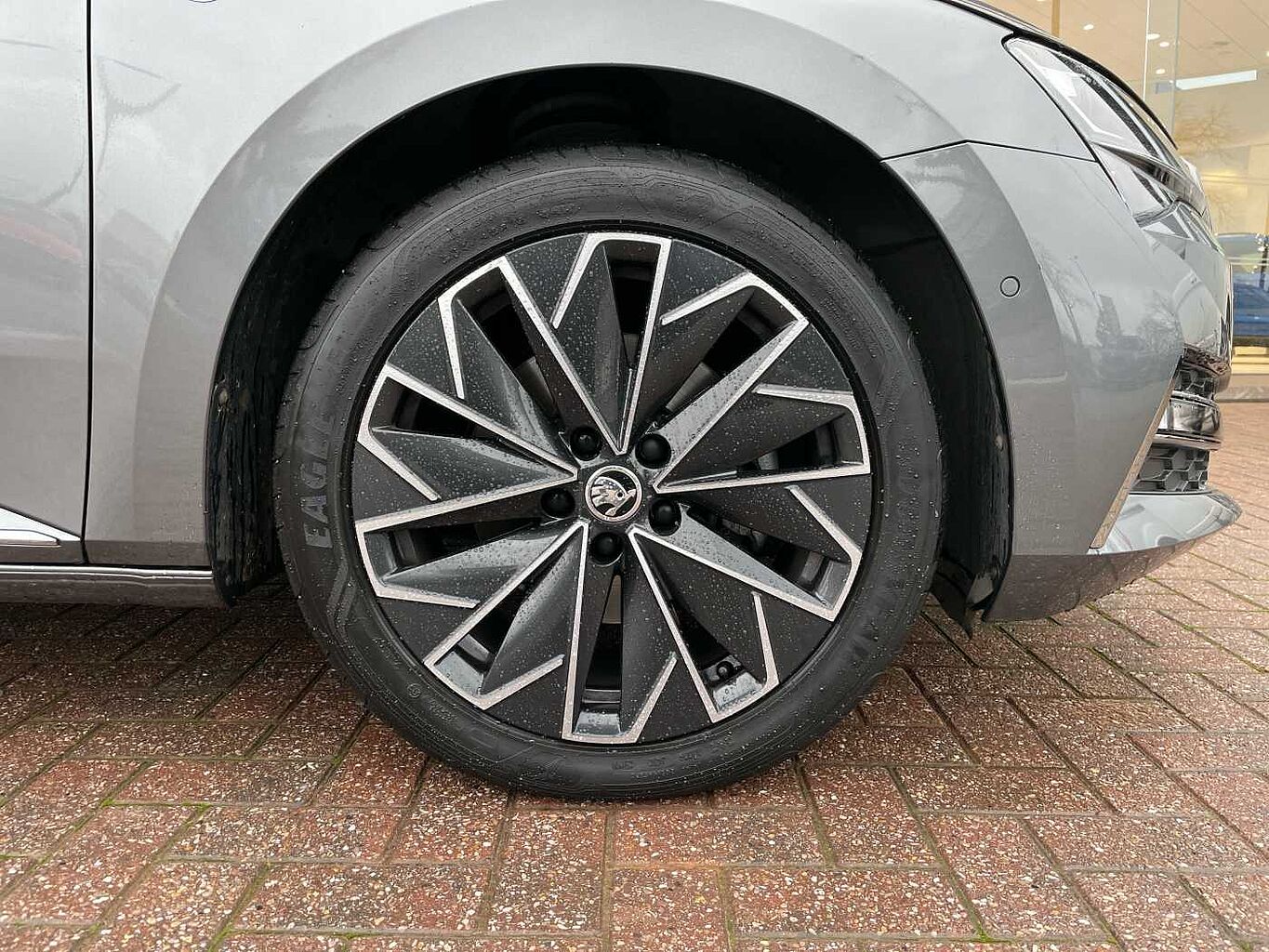 Used Skoda Superb 2023 for sale - 76474511: Photo 5