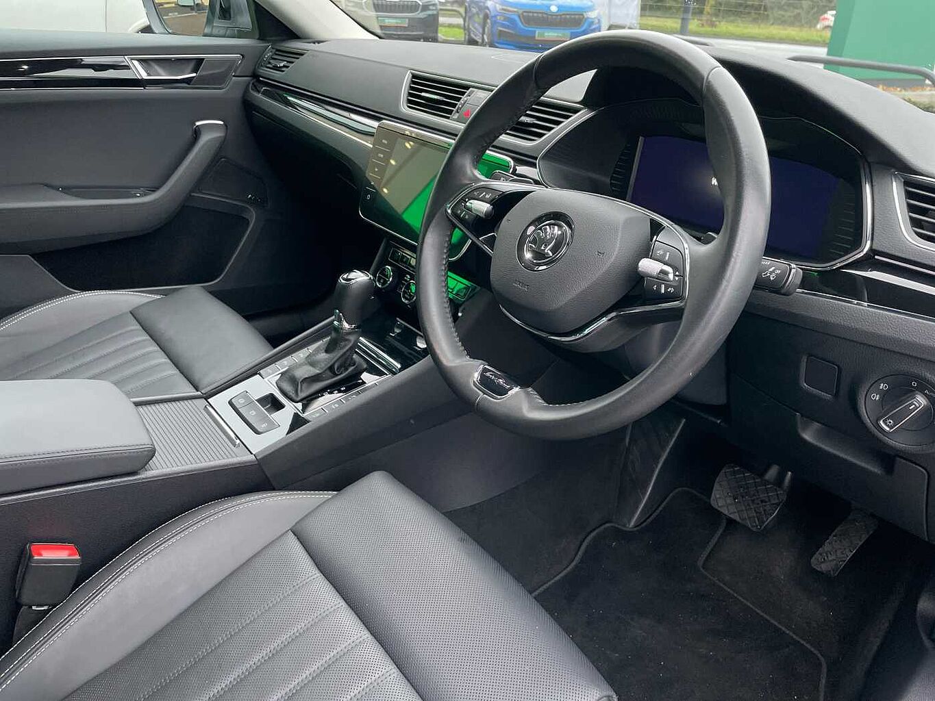 Used Skoda Superb 2023 for sale - 76474511: Photo 6