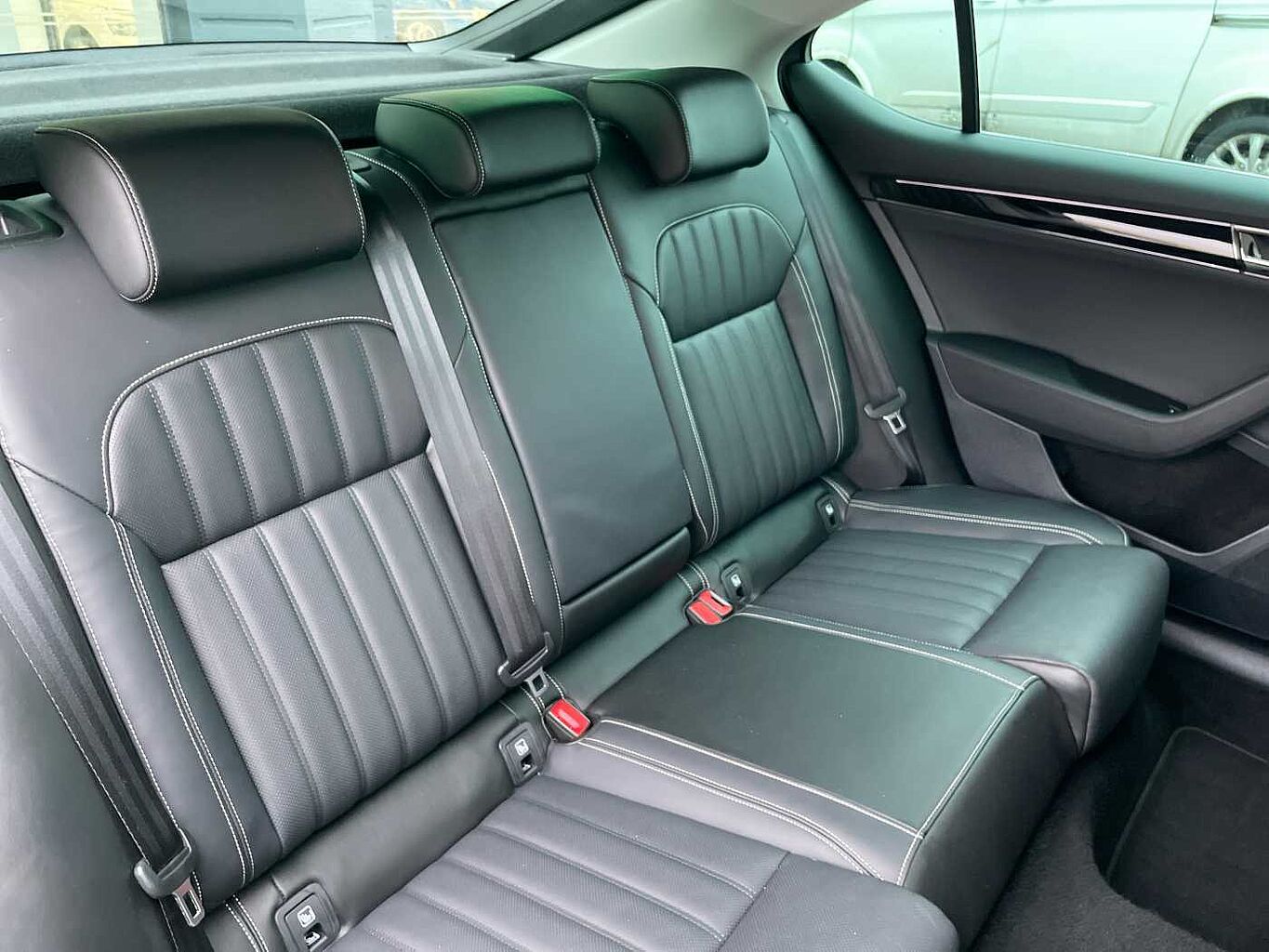 Used Skoda Superb 2023 for sale - 76474511: Photo 8