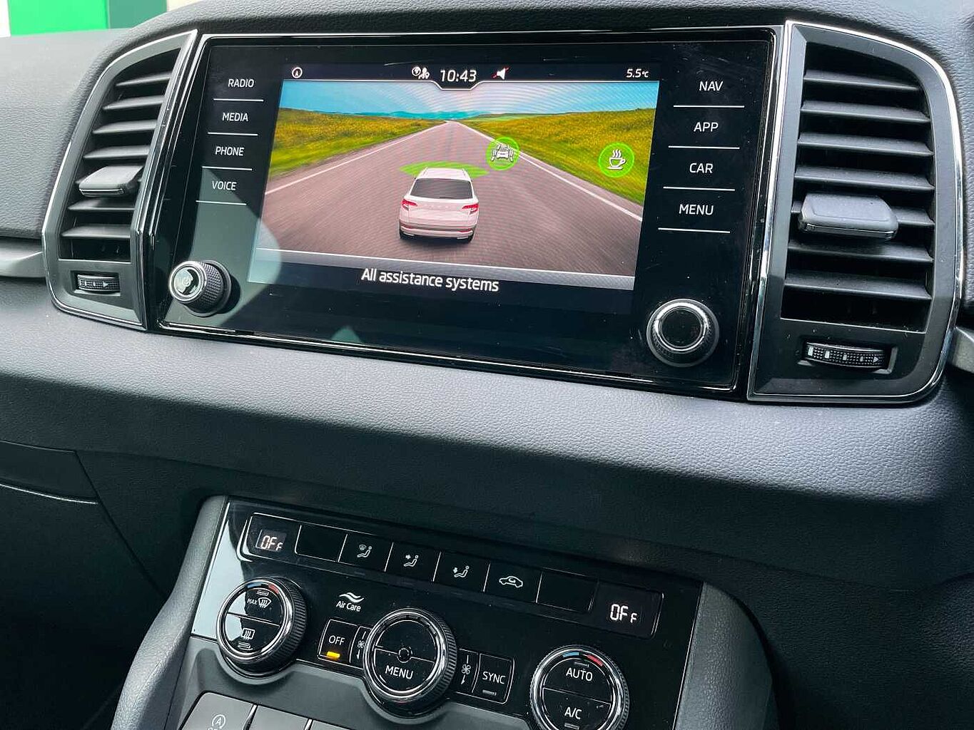 Used Skoda Karoq 2022 for sale - 76692692: Photo 14