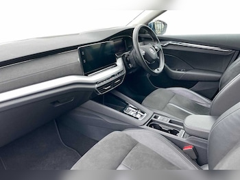 Used Skoda Octavia 2021 for sale - 77177088: Photo