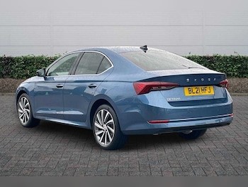 Used Skoda Octavia 2021 for sale - 77177088: Photo