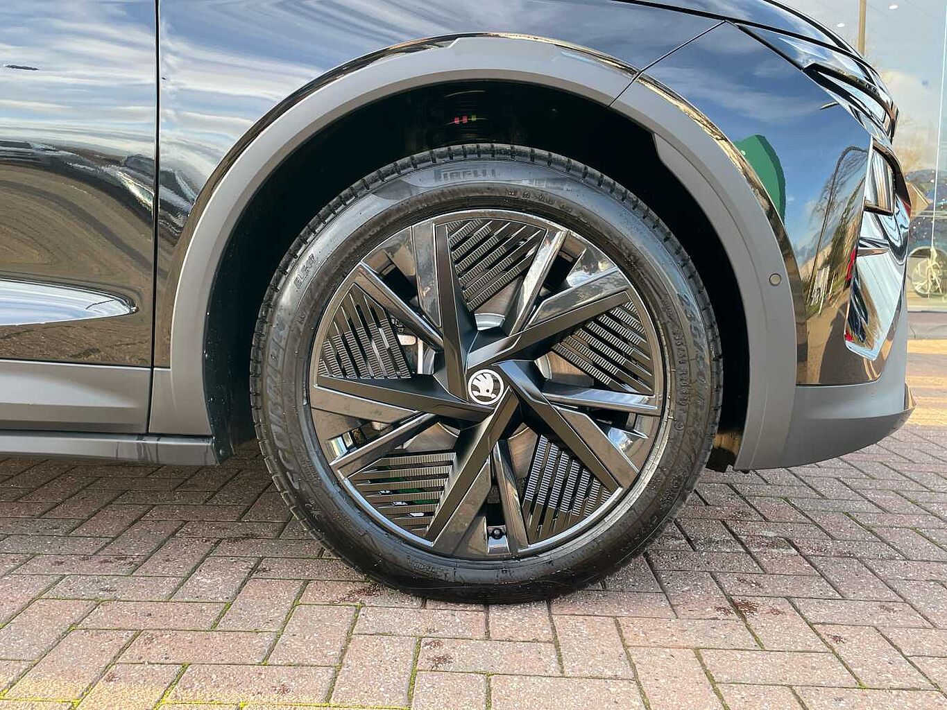 Used Skoda Elroq 2025 for sale - 76635350: Photo 5