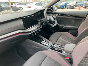 Used Skoda Octavia 2023 for sale - 76381512: Photo