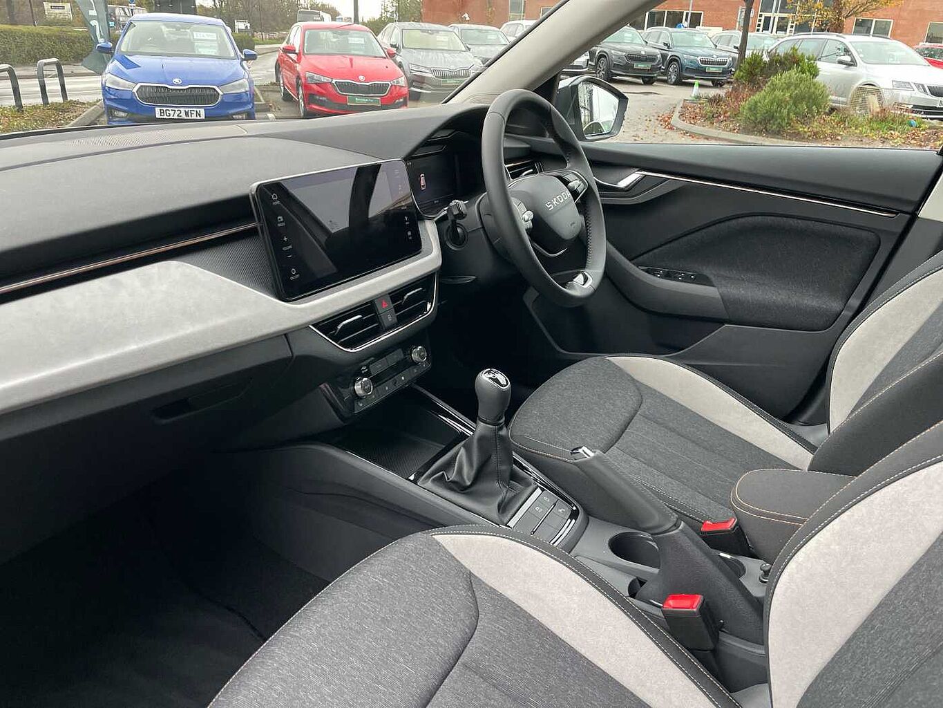 Used Skoda Kamiq 2025 for sale - 77176961: Photo 2