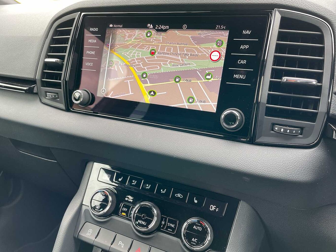 Used Skoda Karoq 2025 for sale - 76111195: Photo 17