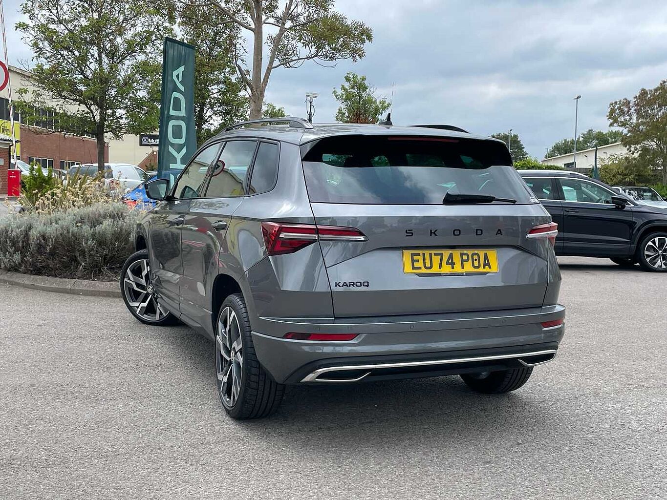 Used Skoda Karoq 2025 for sale - 76111195: Photo 3