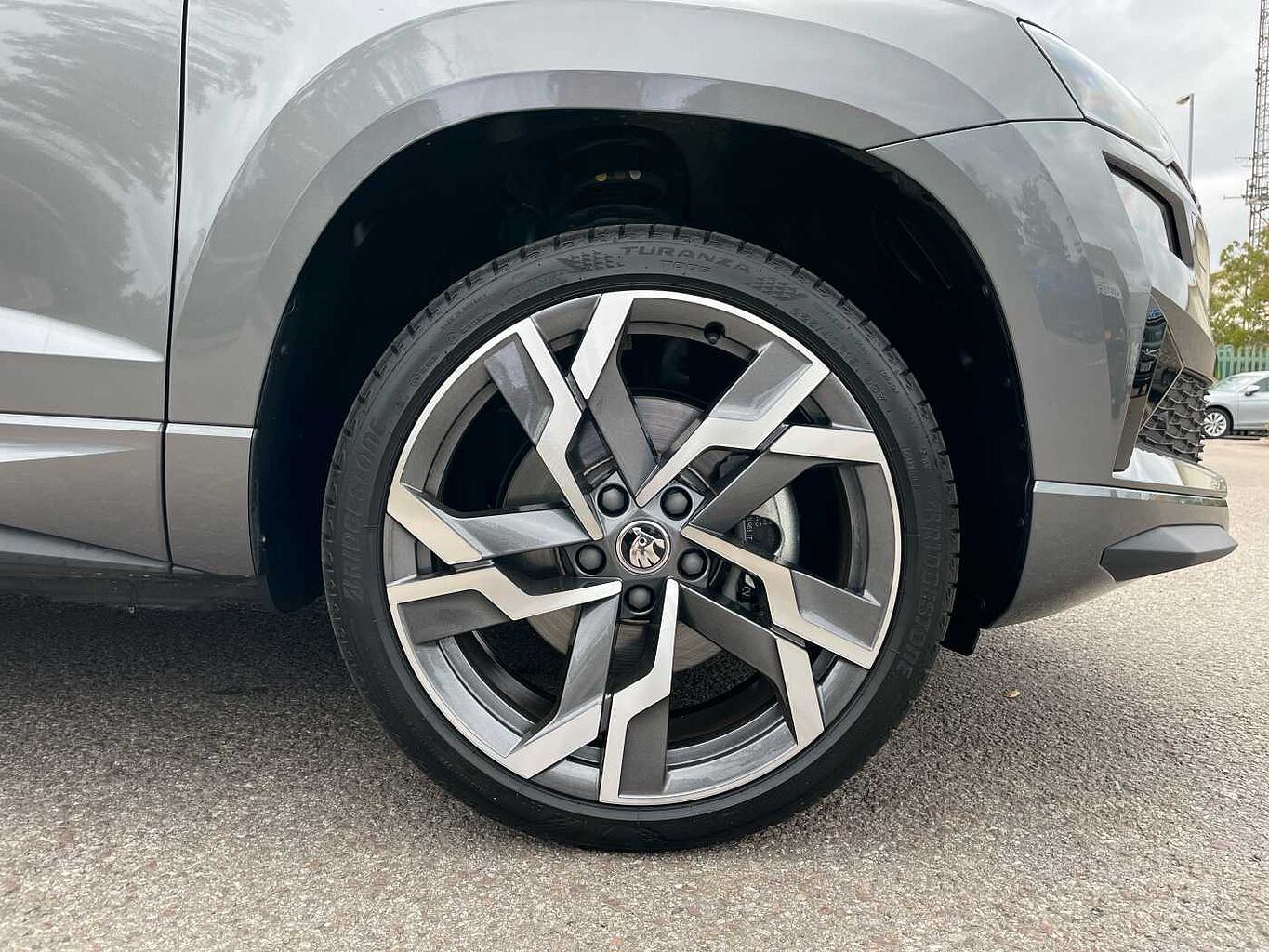 Used Skoda Karoq 2025 for sale - 76111195: Photo 5