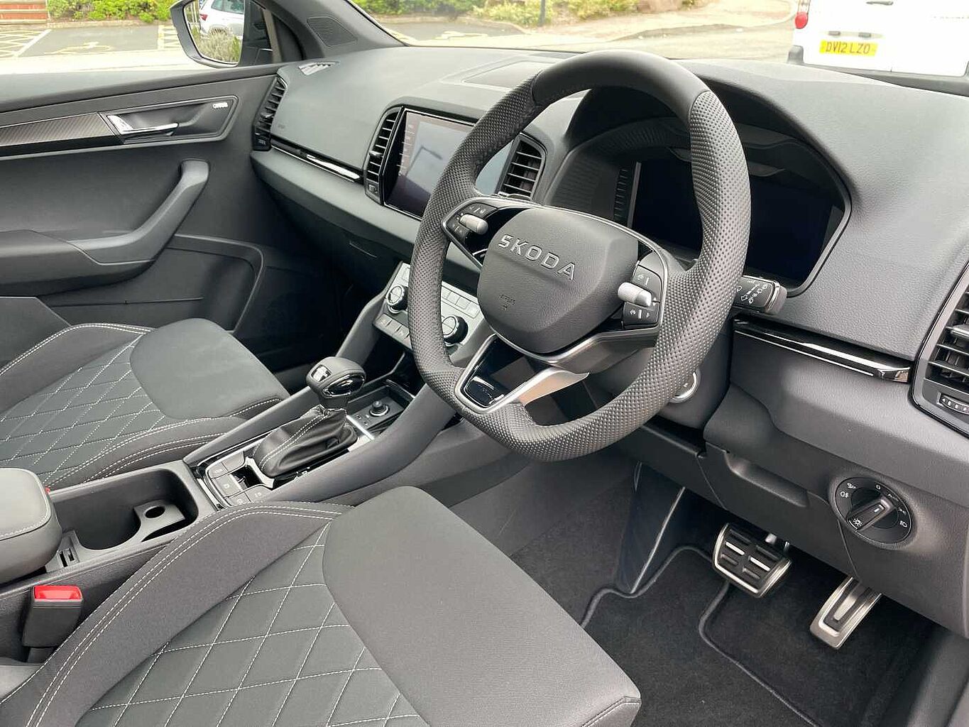 Used Skoda Karoq 2025 for sale - 77176968: Photo 6