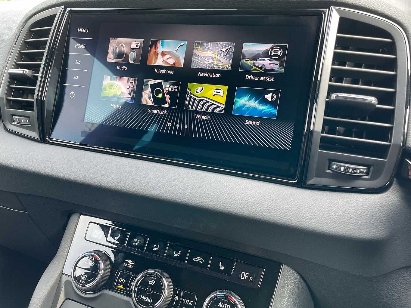 Used Skoda Karoq 2025 for sale - 76216621: Photo 17