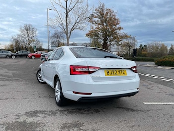 Used Skoda Superb 2022 for sale - 76381507: Photo