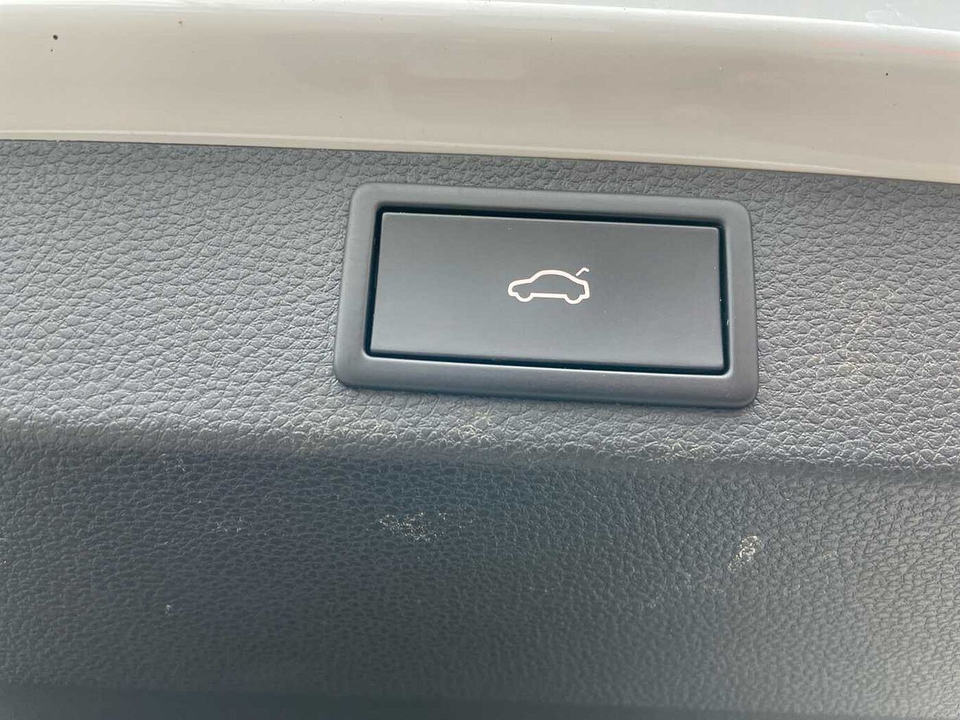 Used Skoda Karoq 2022 for sale - 76111464: Photo 13