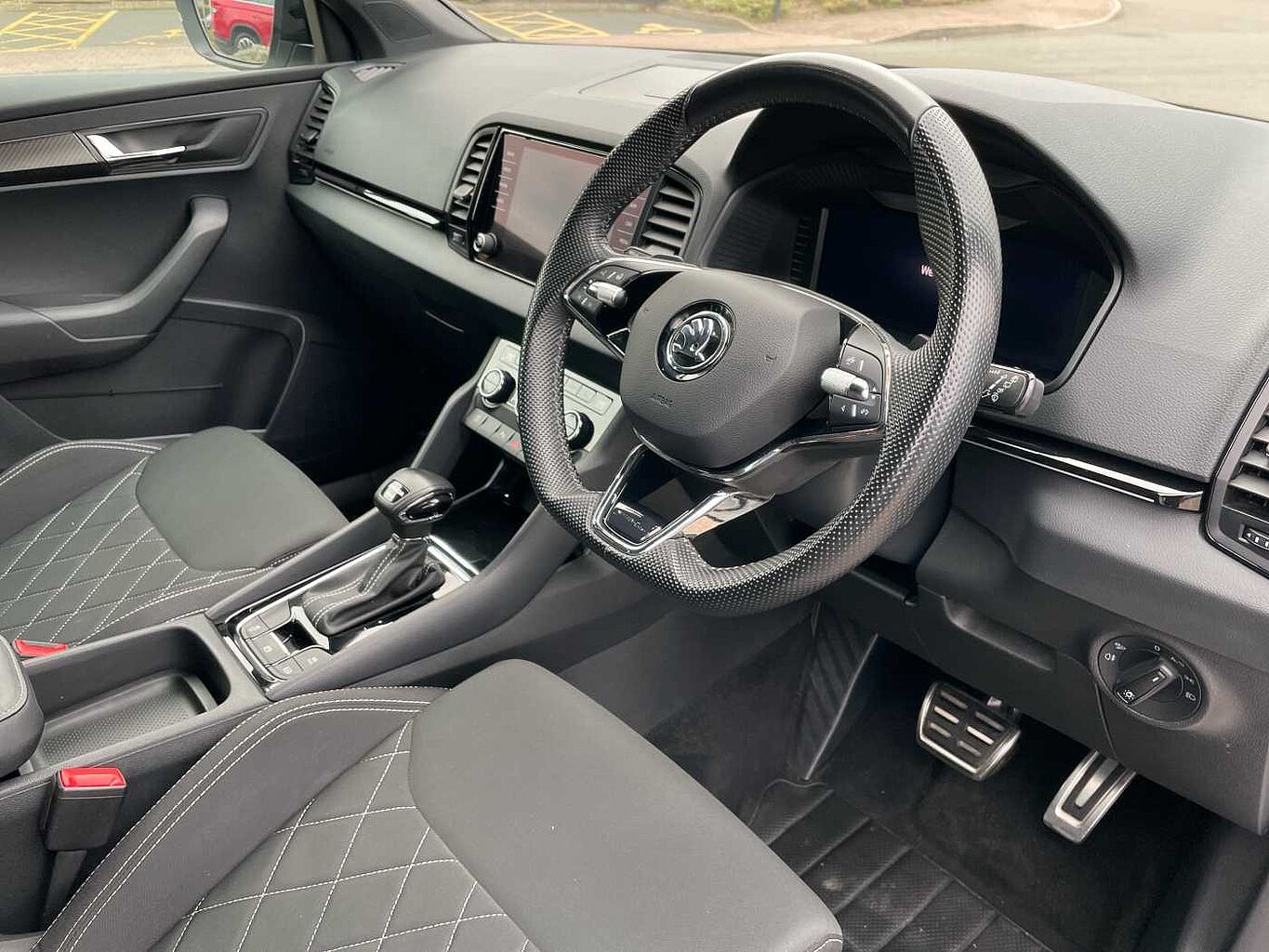 Used Skoda Karoq 2022 for sale - 76111464: Photo 6