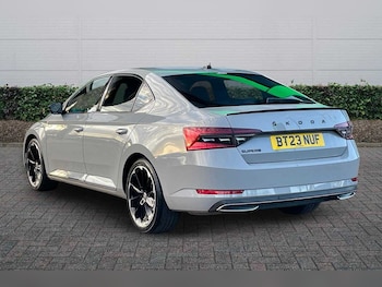 Used Skoda Superb 2023 for sale - 77176596: Photo