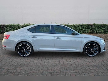 Used Skoda Superb 2023 for sale - 77176596: Photo