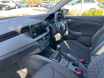 Used Skoda Kamiq 2022 for sale - 76111451: Photo 2