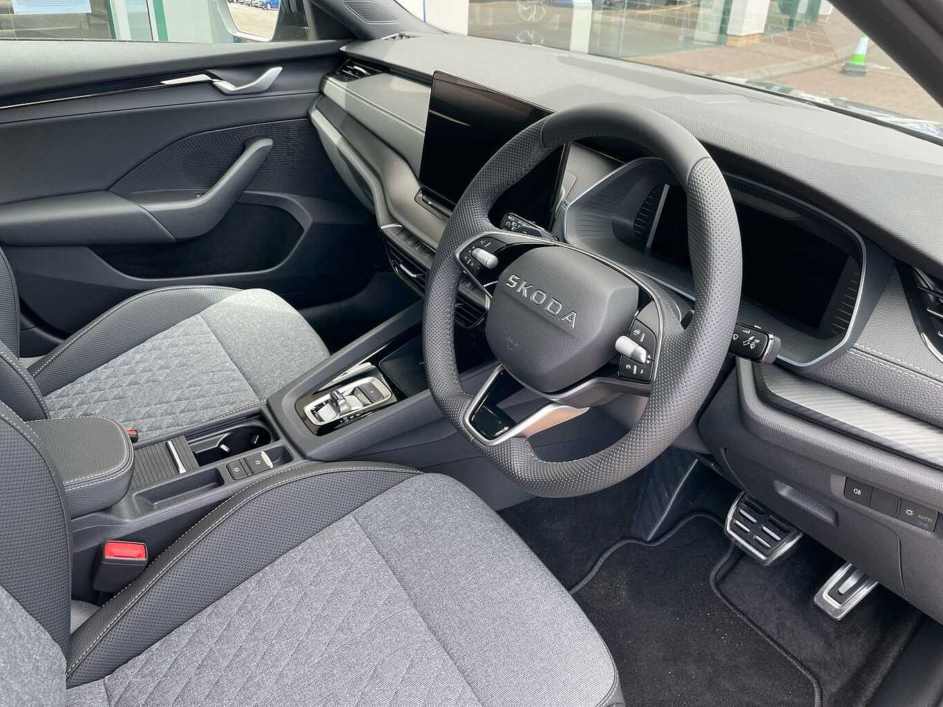Used Skoda Octavia 2025 for sale - 76110709: Photo 6