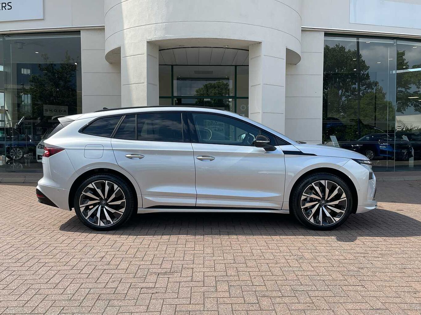 Used Skoda Enyaq 2025 for sale - 77177710: Photo 4