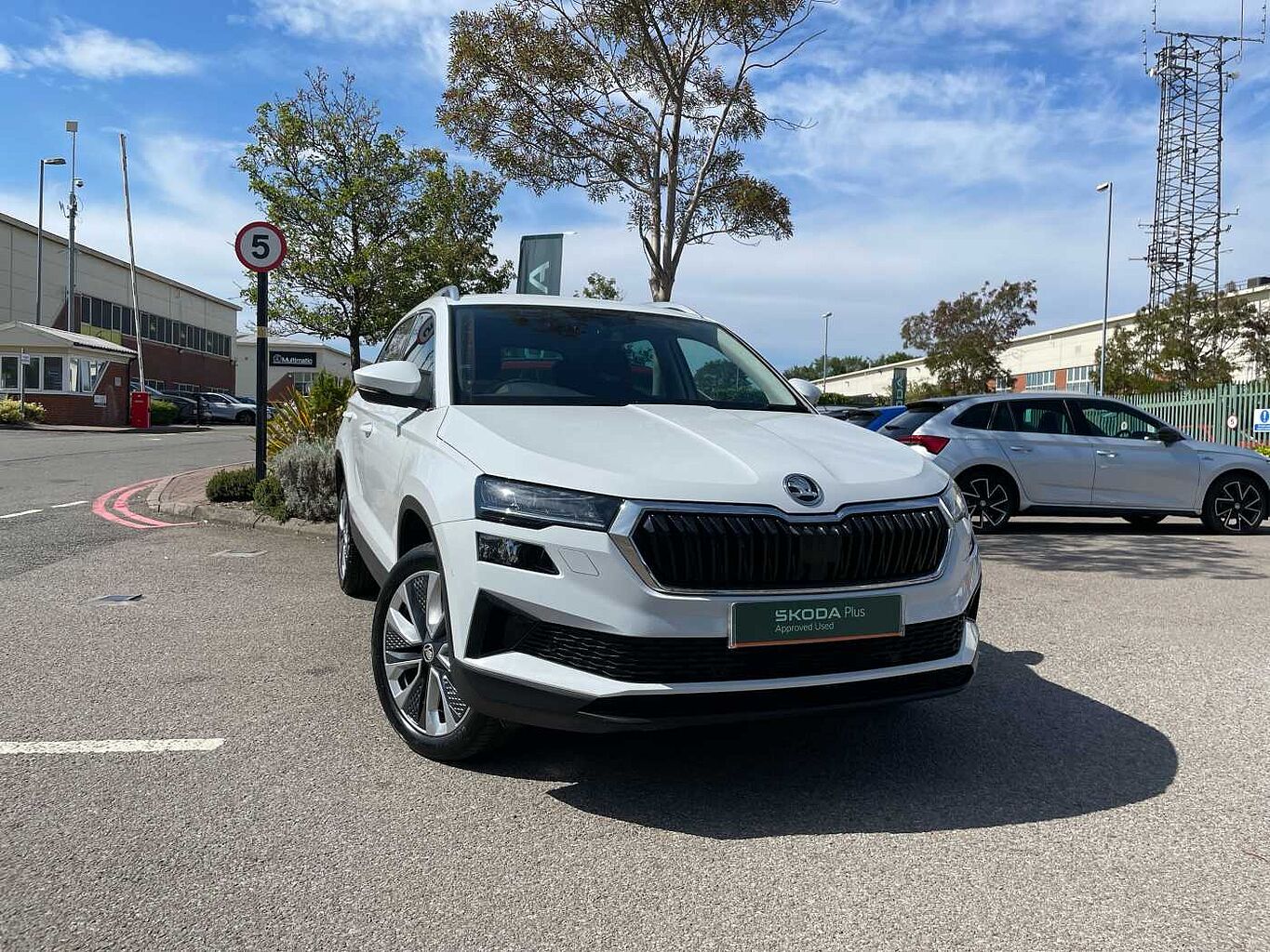 Used Skoda Karoq 2023 for sale - 76111205: Photo 1