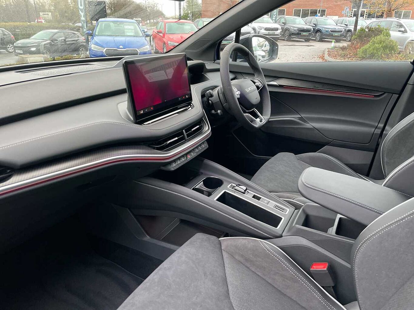 Used Skoda Elroq 2025 for sale - 76551844: Photo 2