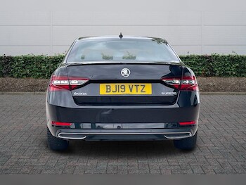 Used Skoda Superb 2019 for sale - 78405937: Photo