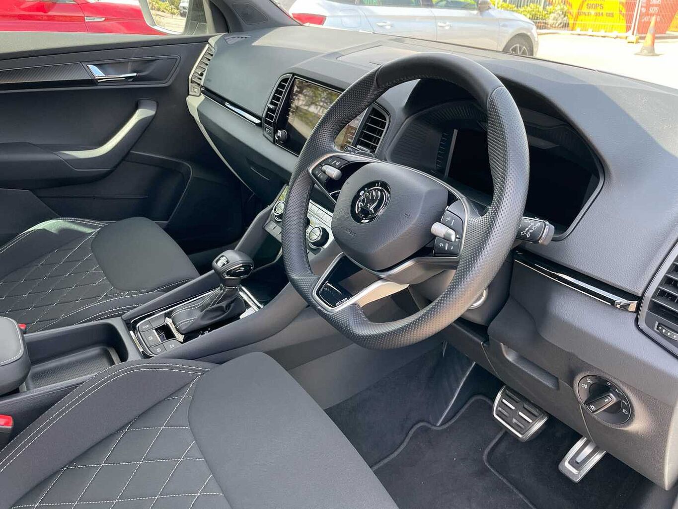 Used Skoda Karoq 2024 for sale - 76111189: Photo 6