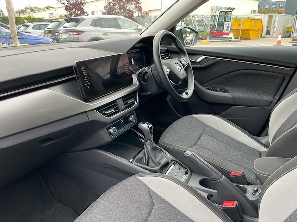 Used Skoda Kamiq 2022 for sale - 76123977: Photo 2