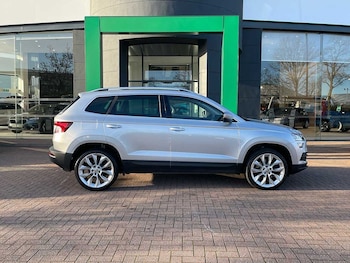 Used Skoda Karoq 2020 for sale - 76716745: Photo