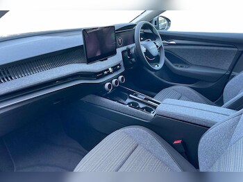 Used Skoda Superb 2025 for sale - 78385199: Photo