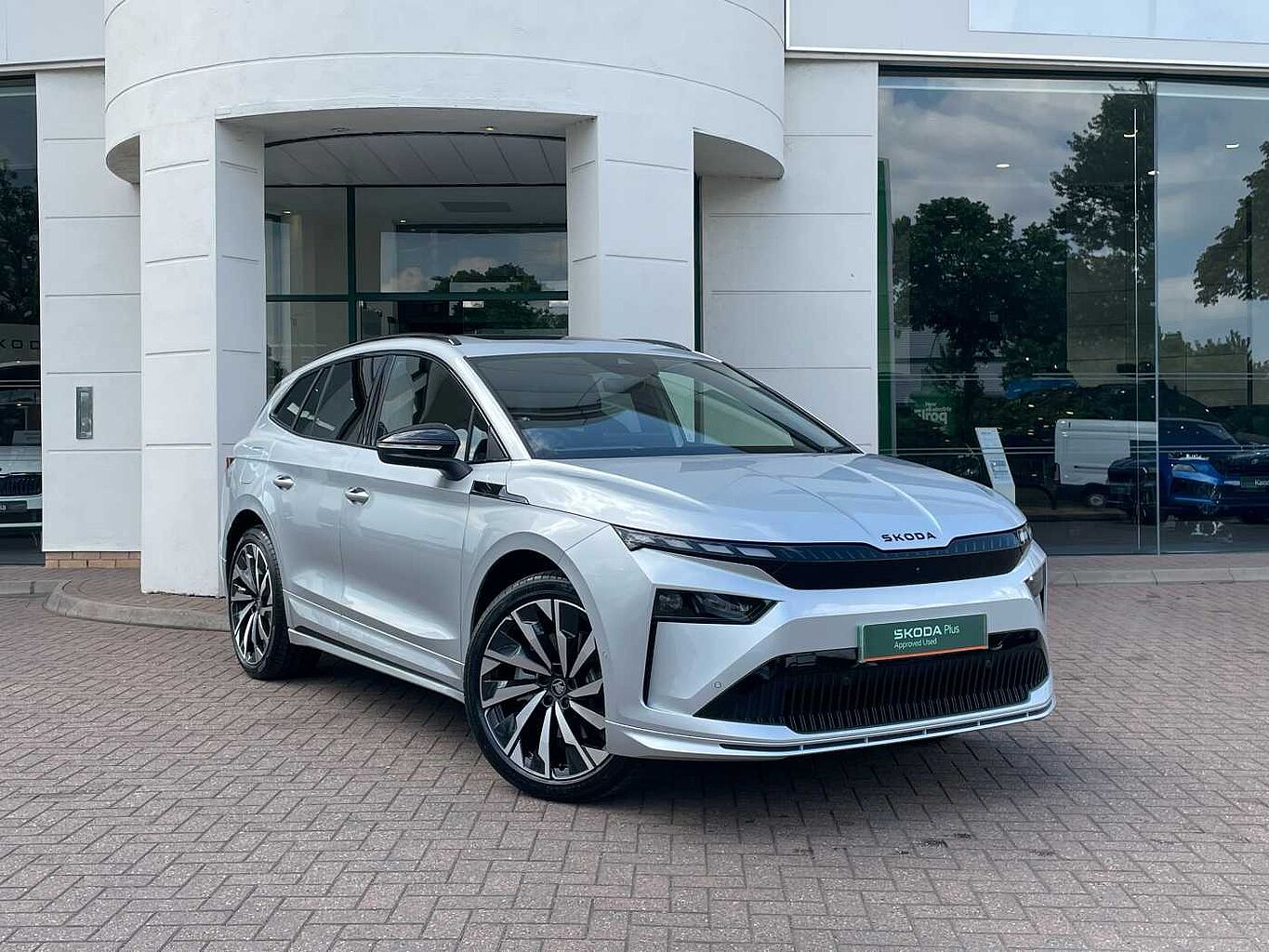 Used Skoda Enyaq 2025 for sale - 76110729: Photo 1