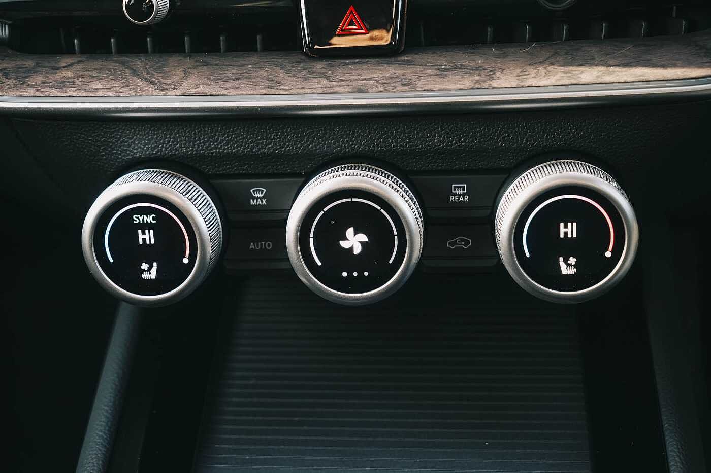 Used Skoda Superb 2024 for sale - 76937347: Photo 18