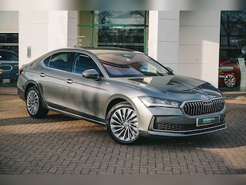 2024 (74) - 2.0 TSI Laurin + Klement 4X4 5dr DSG