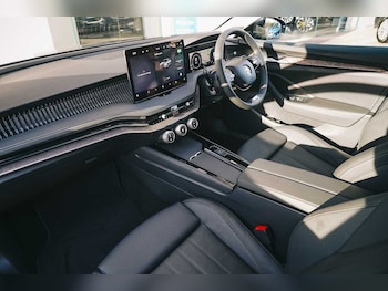 Used Skoda Superb 2024 for sale - 76937347: Photo