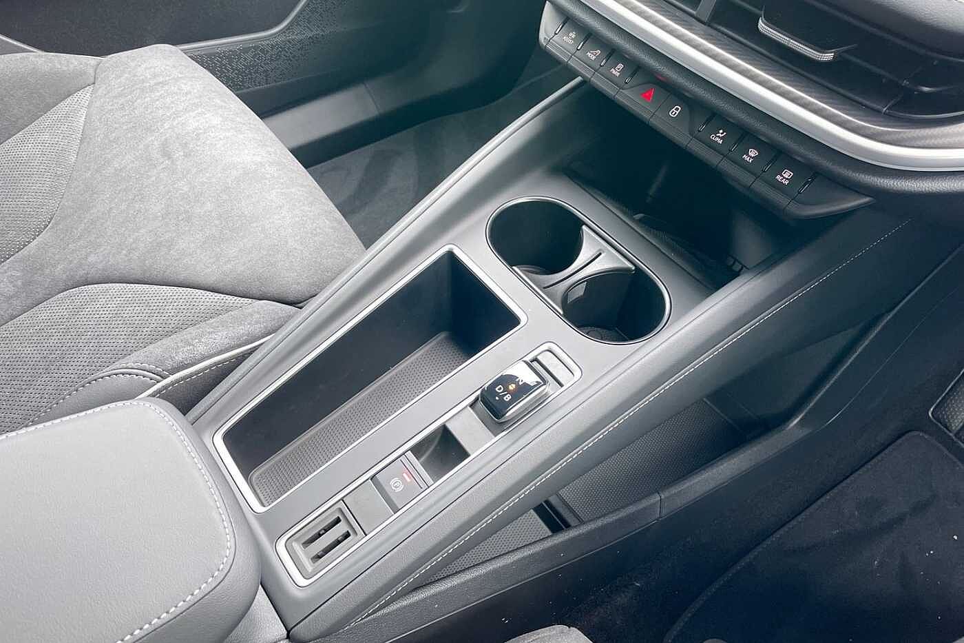 Used Skoda Enyaq 2025 for sale - 77176618: Photo 17