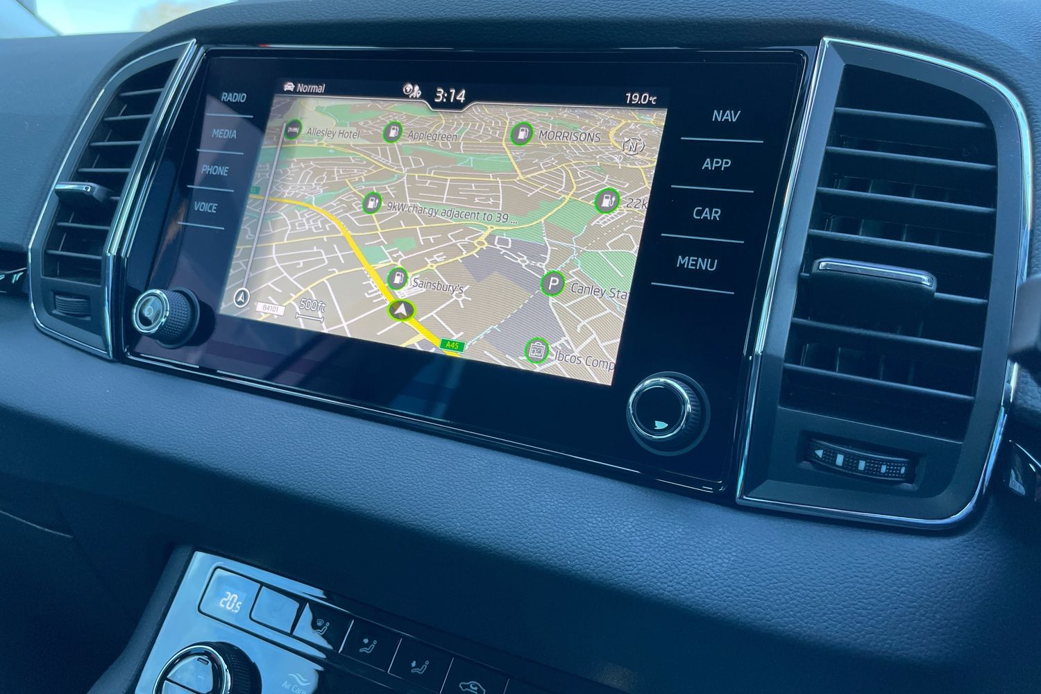 Used Skoda Karoq 2024 for sale - 77926826: Photo 21