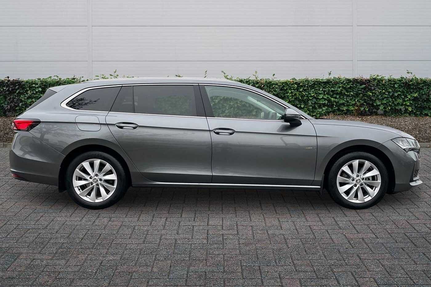 Used Skoda Superb 2024 for sale - 77397140: Photo 4