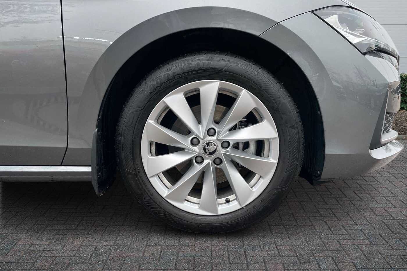 Used Skoda Superb 2024 for sale - 77397140: Photo 5