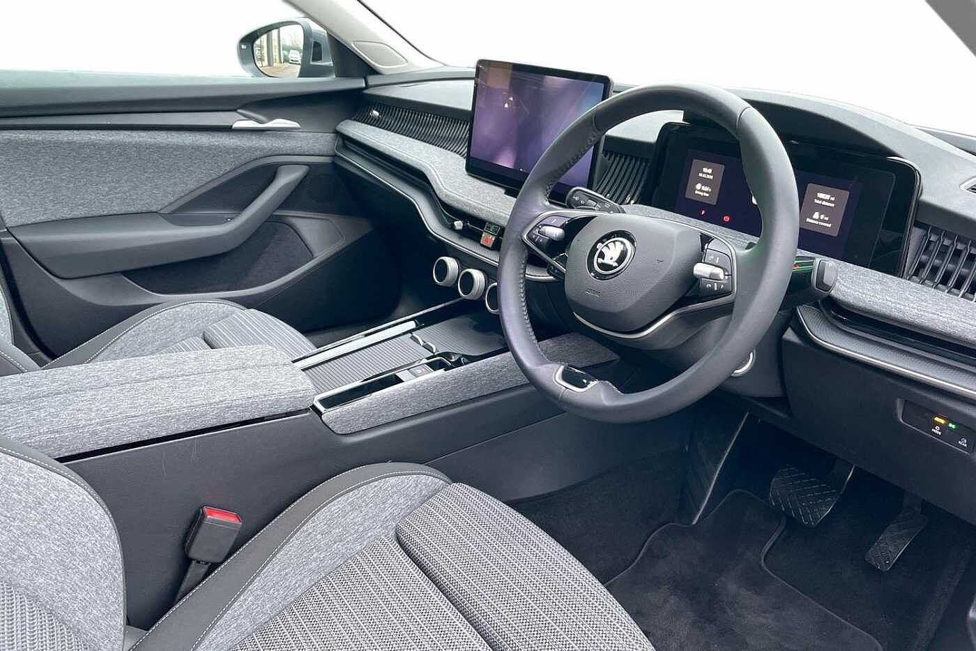 Used Skoda Superb 2024 for sale - 77397140: Photo 6