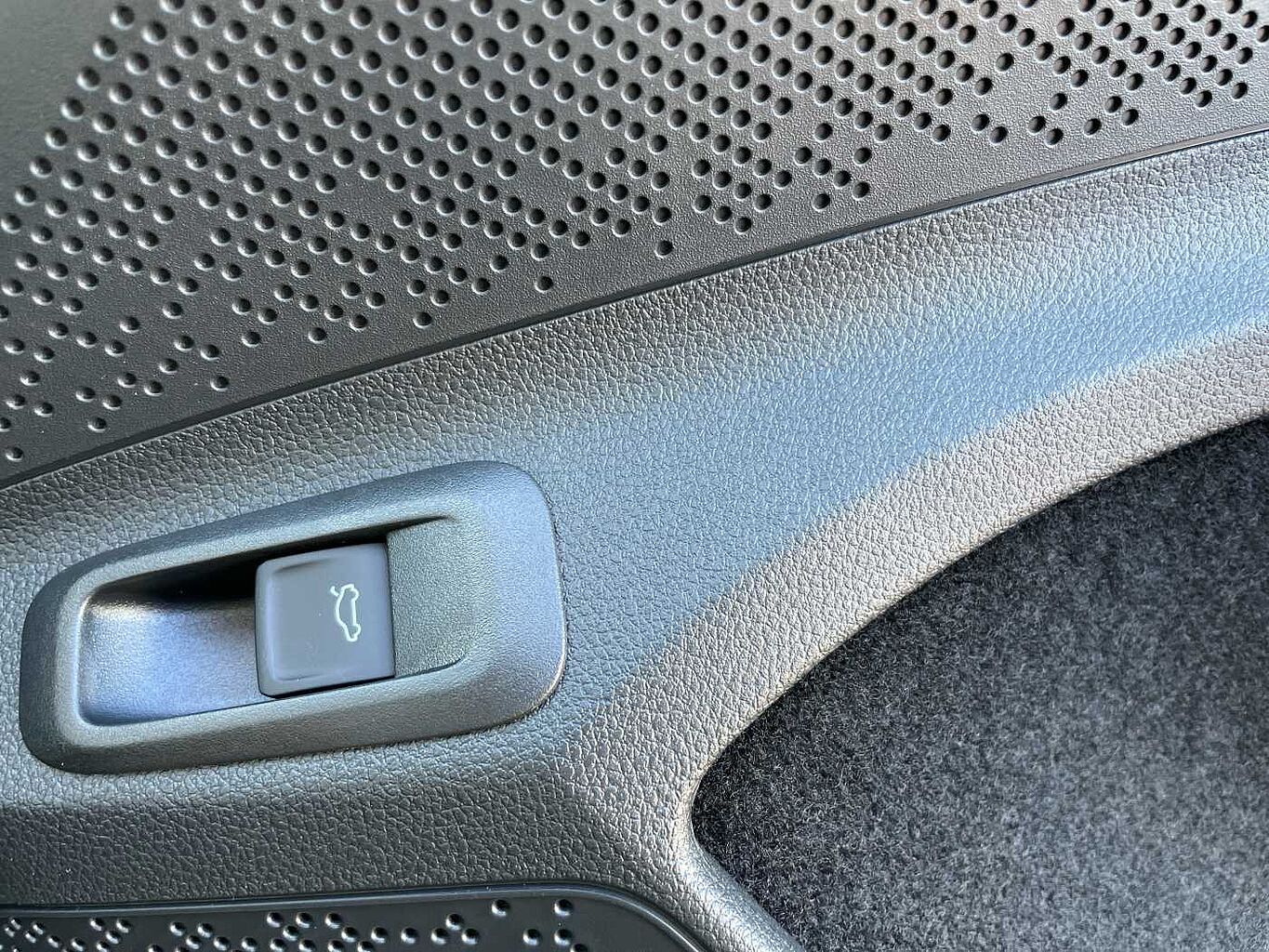 Used Skoda Enyaq 2025 for sale - 77177735: Photo 13